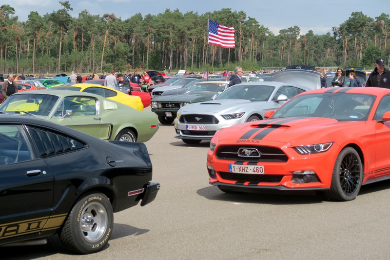 Illustration for article titled Belgium Takes The Ford Mustang World Record